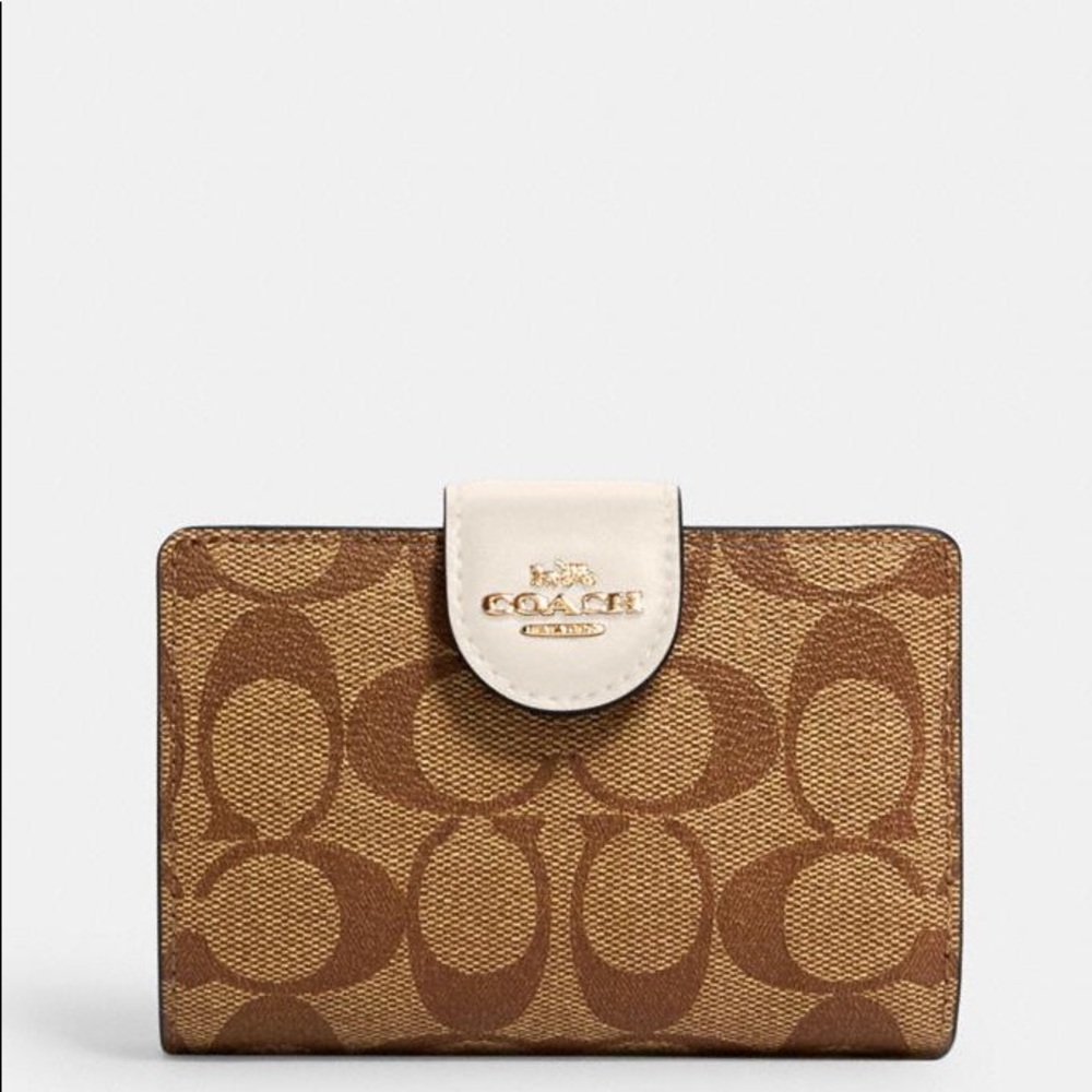 NEW❤️ COACH WALLET